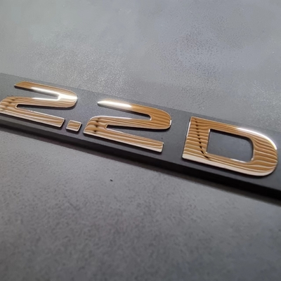 Custom Logo Akzeptiert Metall Auto Logo Die perfekte Ergänzung zu Ihrer Branding-Strategie