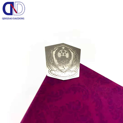 Logo des Kunden Logos aus Edelstahl Metall mit Nickel Silber