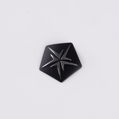 Kleines Logo Edelstahl-Metalletikett mit selbstklebendem Rückklebstoff OEM-Installation